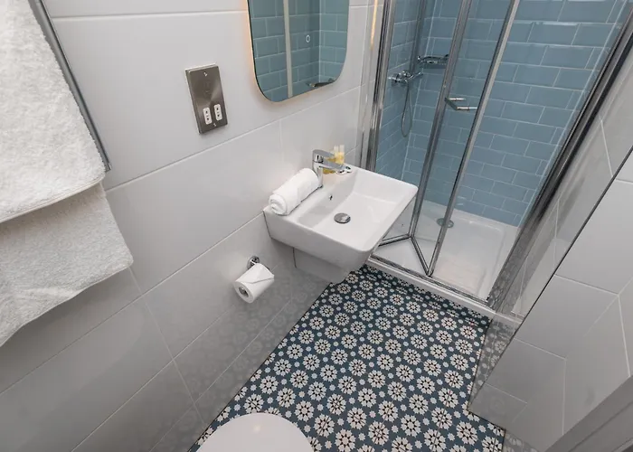 The Auld Dubliner Otel *